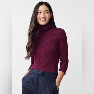 NWT - J. McGlaughlin - Arlette Turtleneck Sweater- PLUM - Large